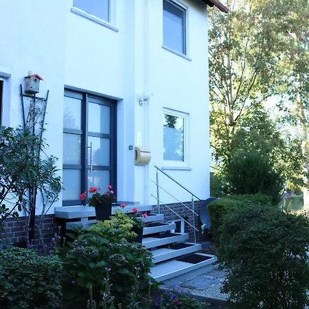 Ferienwohnung Seestern In Steinhude, Ruhig Gelegen , 2 Schlafzimmer, 2 Baeder, Freies Wlan Wunstorf Exterior photo