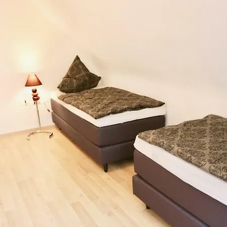 Ferienwohnung Seestern In Steinhude, Ruhig Gelegen , 2 Schlafzimmer, 2 Baeder, Freies Wlan Wunstorf Exterior photo