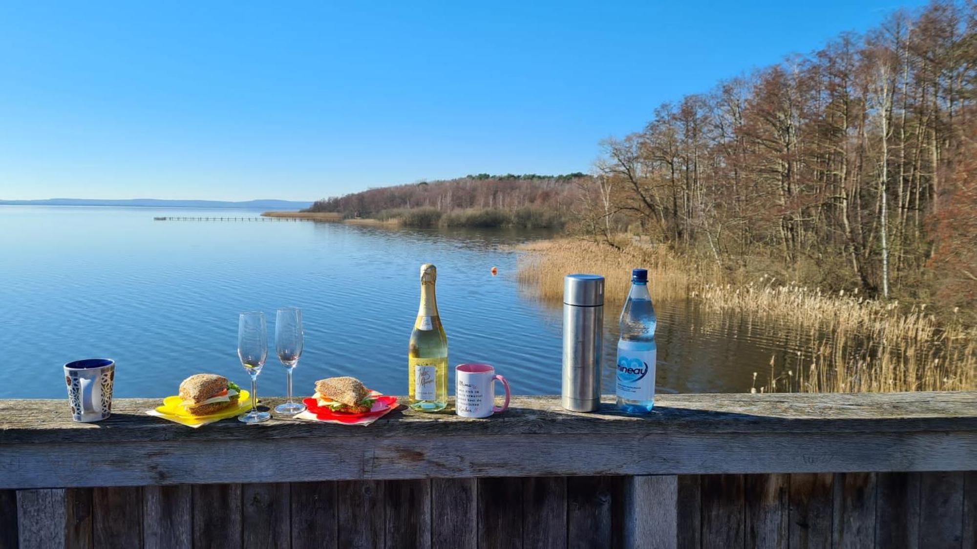 Seestern In Steinhude, Ruhig Gelegen , 2 Schlafzimmer, 2 Baeder, Freies Wlan Apartment *